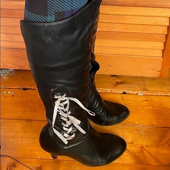 Gone! - Picture 2 of 14